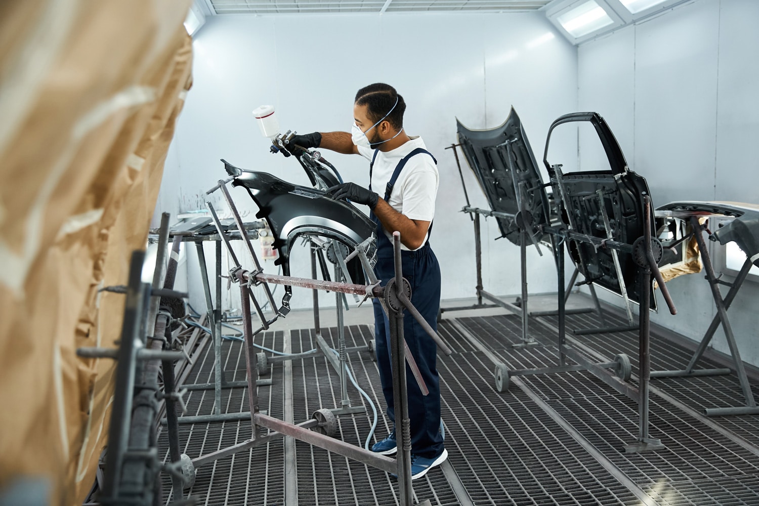 Industrilakkering i Tromsø: Moderne verksted med miljøfokus